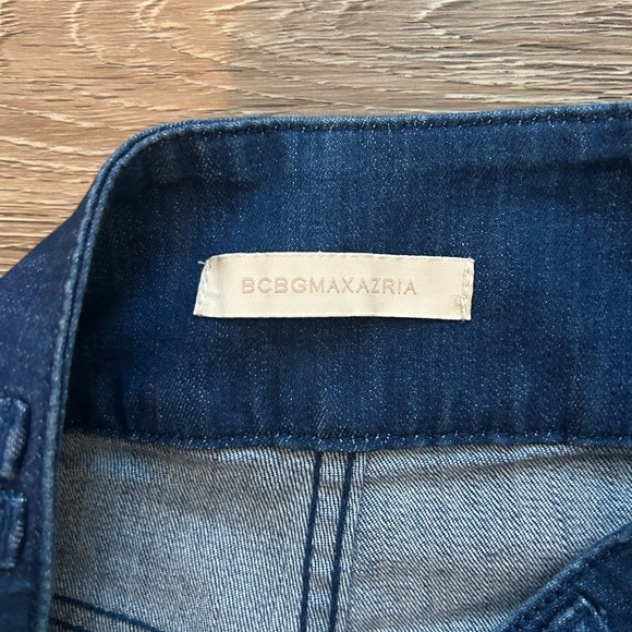 High-Waisted Dark Blue Flare Jeans - Picture 3 of 7